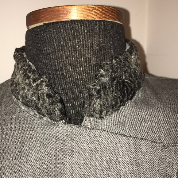 93 Karen  Nicole New York Vintage fur trimmed jacket sz 6 p2p 16 - Picture 2 of 11